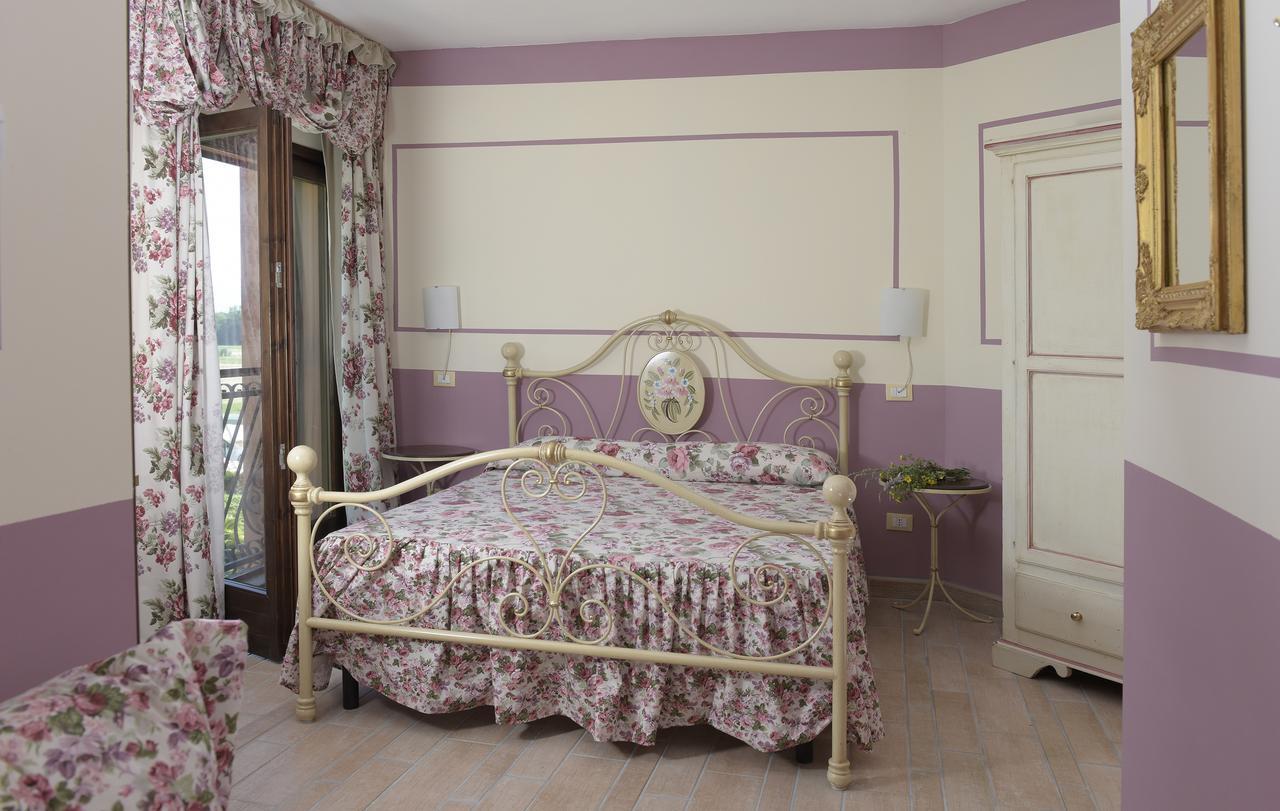 Agriturismo Lanterna Rossa 拉戈堡 客房 照片